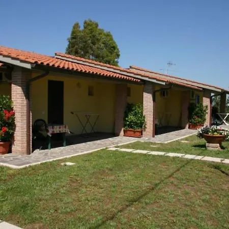 Agriturismo King & Queen's Bull Farm stay